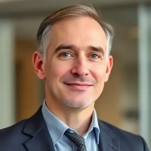 Portrait von Paul Kim