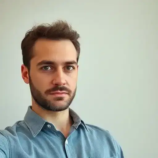 Portrait von Julian Blaser
